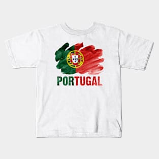 Portugal Flag Vintage Unique Distressed Design for Portugal Soccer Football Lover Kids T-Shirt